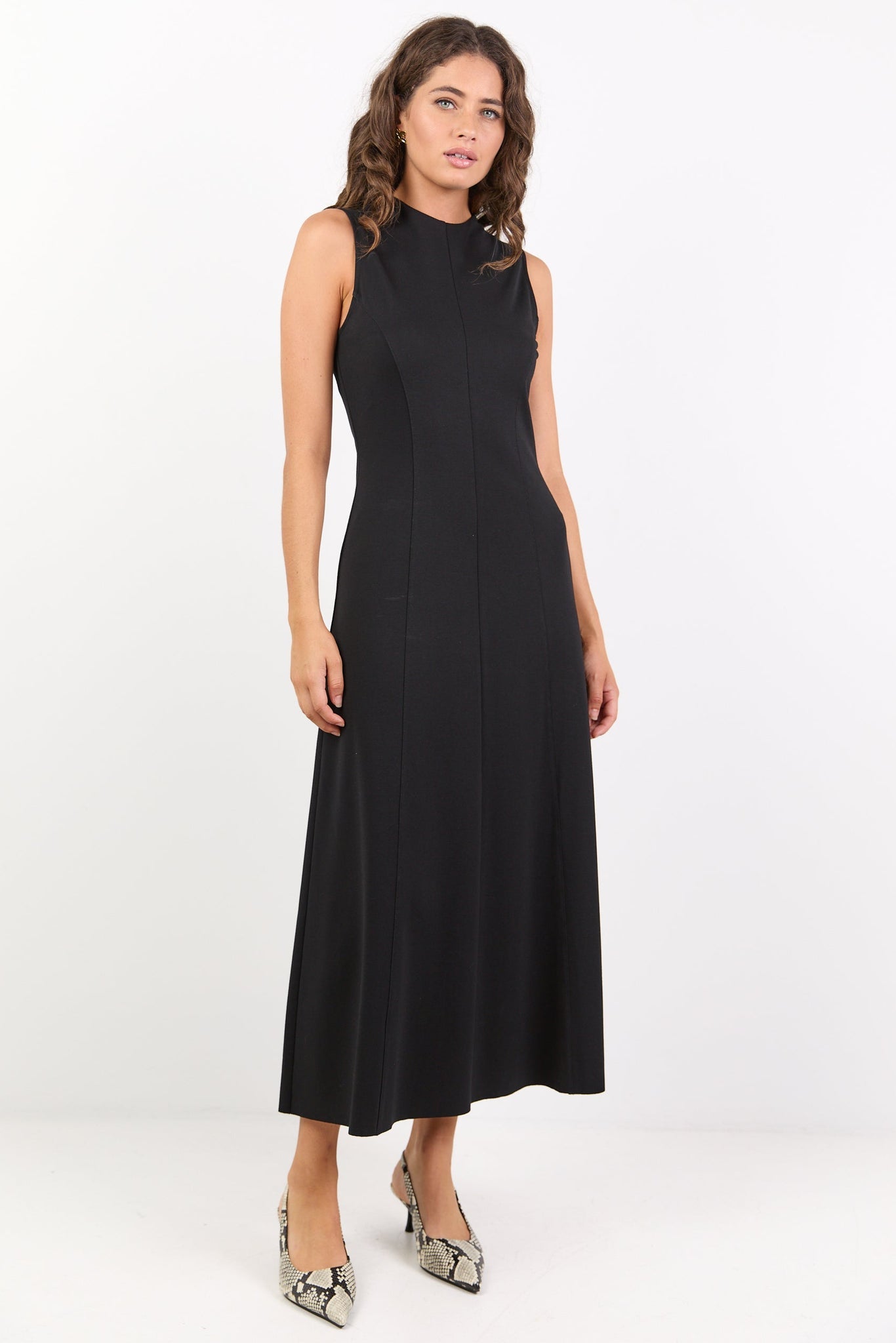 STORIES BE TOLD DEFINE PANELLED SLEEVELESS MAXI DRESS – Boutique on Main Street