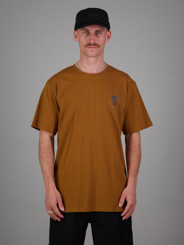 JUST ANOHER FISHERMAN SNAPPER LOGO TEE