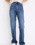 BYROSA SOHO MID HIGH RISE STRAIGHT JEAN