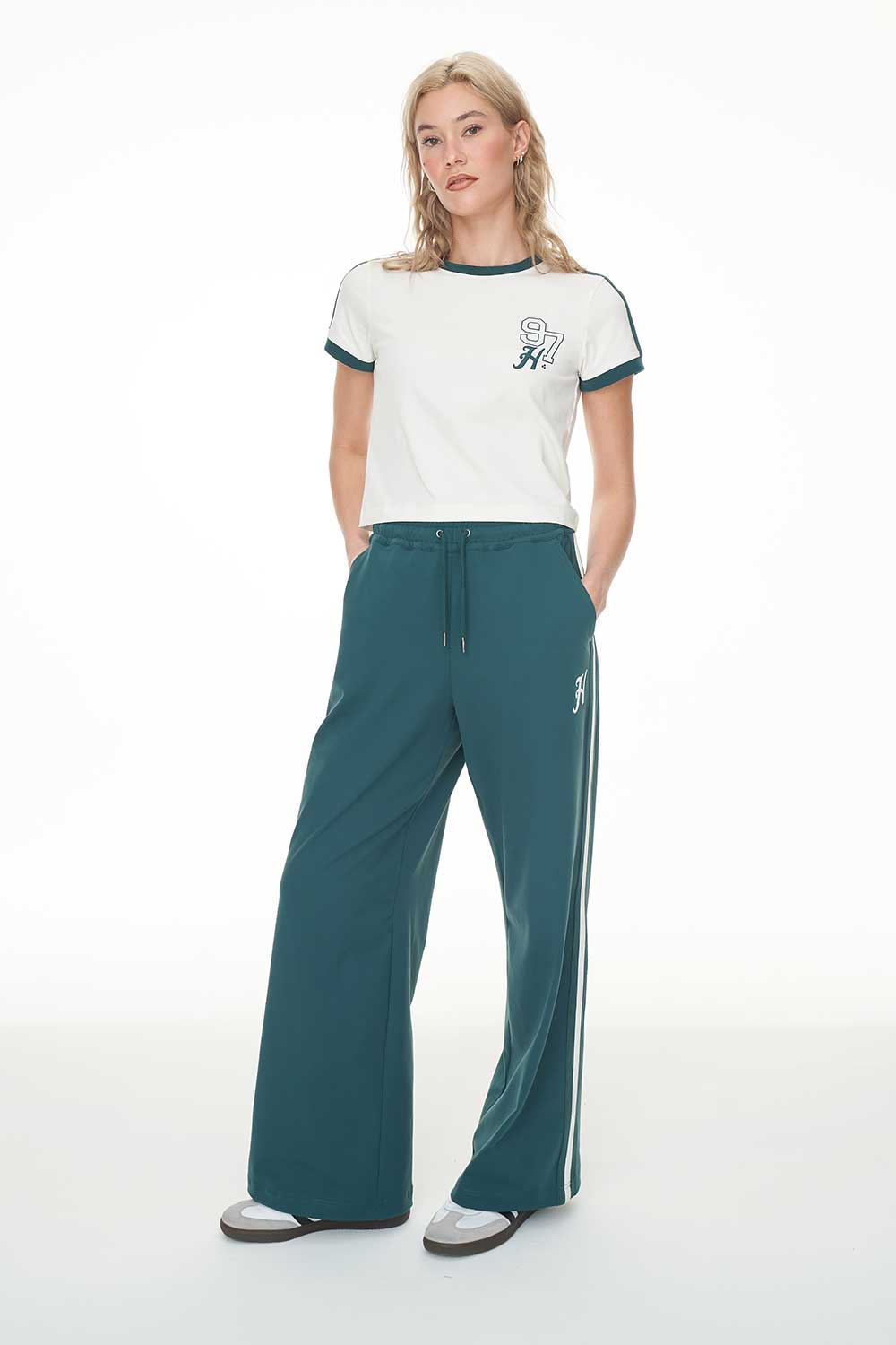 Huffer track pants deals