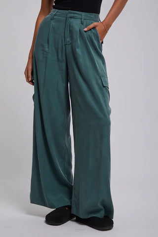 HUFFER AVENUE TAILORED CARGO PANT