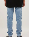 WRANGLER STOMPER JEAN WHIP IT