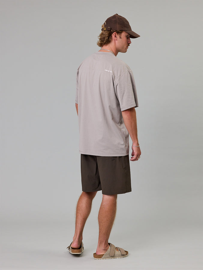 JUST ANOTHER FISHERMAN CREWMAN SHORTS 2.0 - EARTH