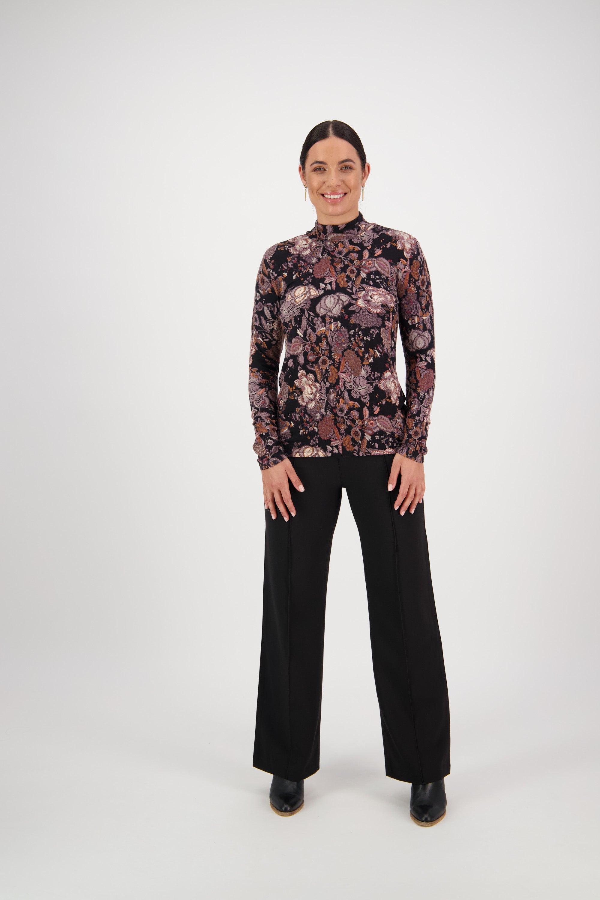 VASSALLI L/S PRINTED KNIT TOP W HIGH NECK