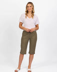 VASSALLI BELOW KNEE SKINNY LEG ELASTIC WAIST PANT
