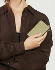 SABEN WINONA CARD HOLDER EUCALYPTUS