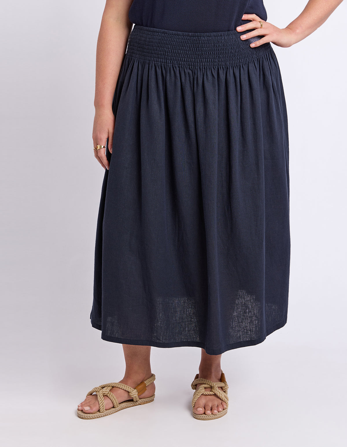 ELM FLAIR SHIRRED SKIRT