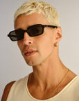 LE SPECS PILFERER SUNGLASSES - BLACK