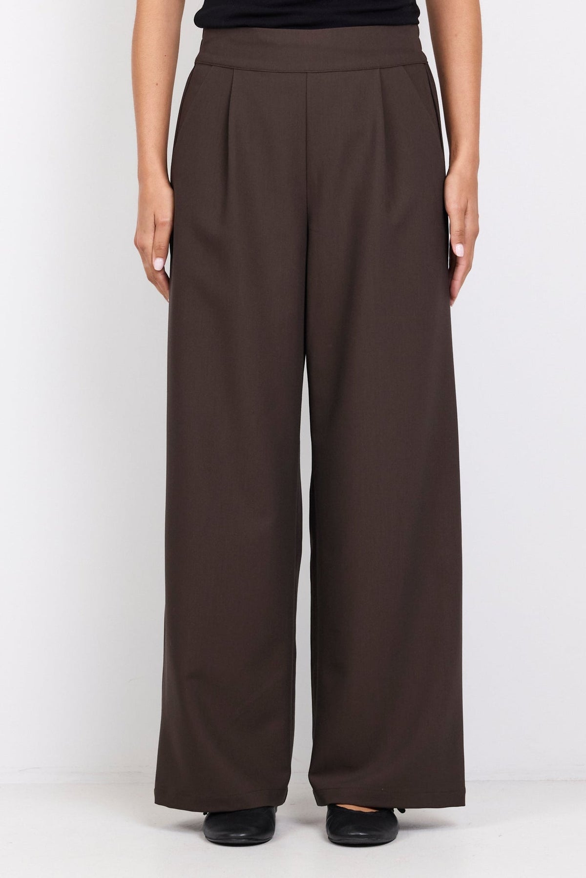 AMONG THE BRAVE PETITE INSTINCTIVE WIDE LEG ELASTIC BACK PANTS
