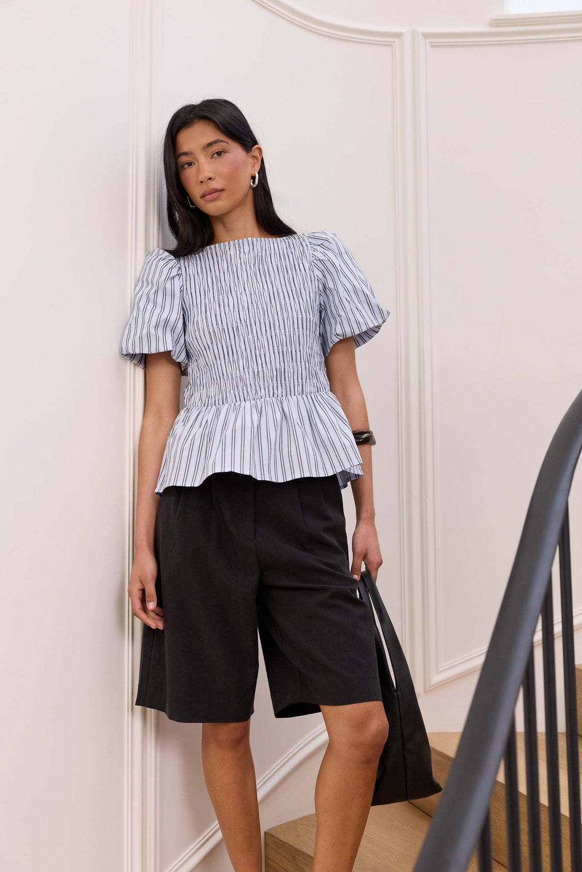 STORIES BE TOLD ARTIFACT SHIRRED BUBBLE SLEEVE TOP