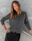 STORIES BE TOLD AUTOGRAPH SOFT FINE GAUGE CREWNECK CARDIGAN