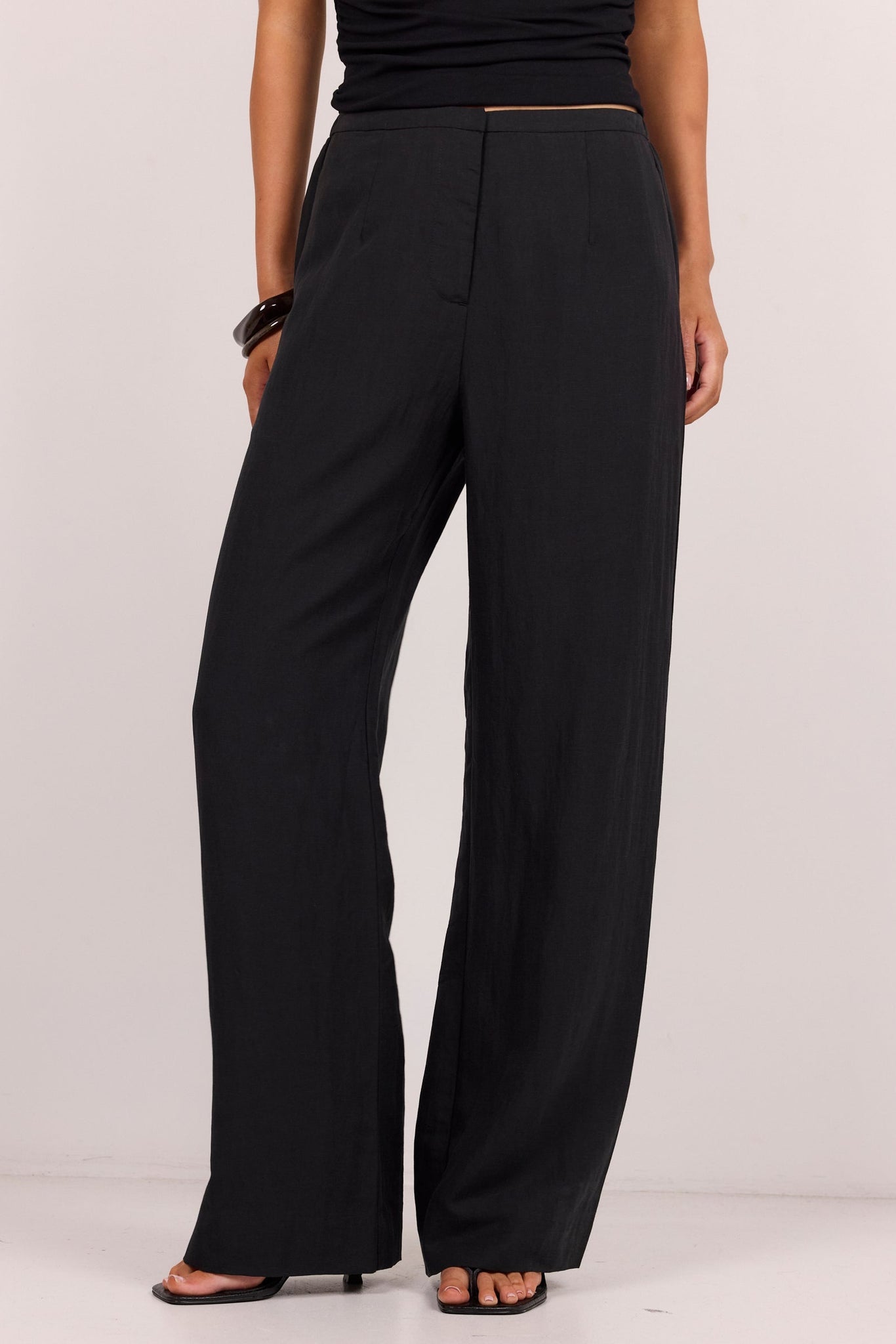 STORIES BE TOLD CHARMED PLEAT FRONT WIDE LEG PANTS