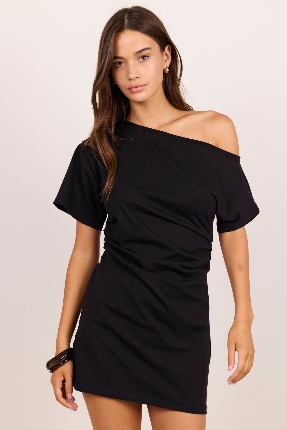 STORIES BE TOLD CHATTER RUCHED MINI TEE SHIRT DRESS