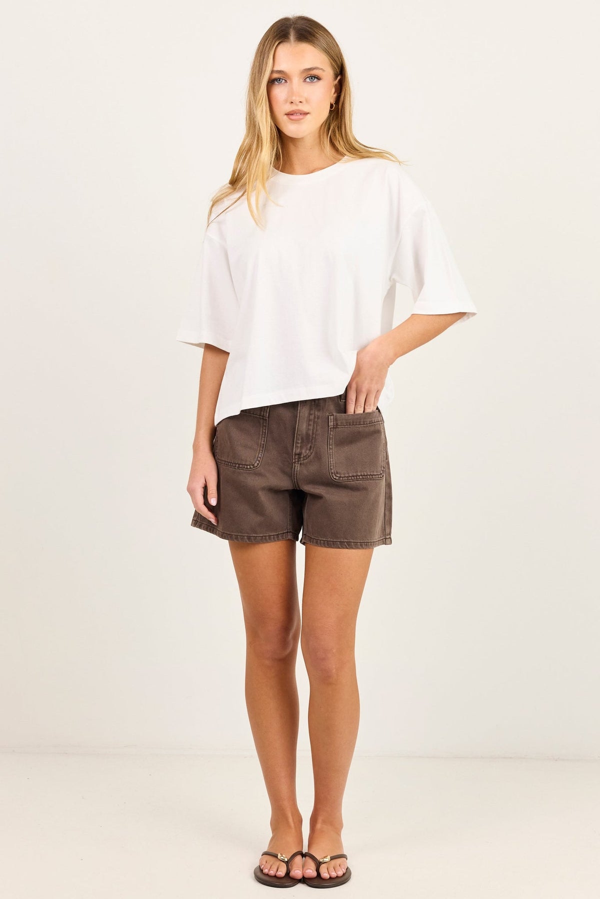 STORIES BE TOLD SIGNIFICANT POCKET FRONT SHORTS