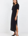 STORIES BE TOLD COMMEND SHAPED SHORT SLEEVE MAXI DRESS