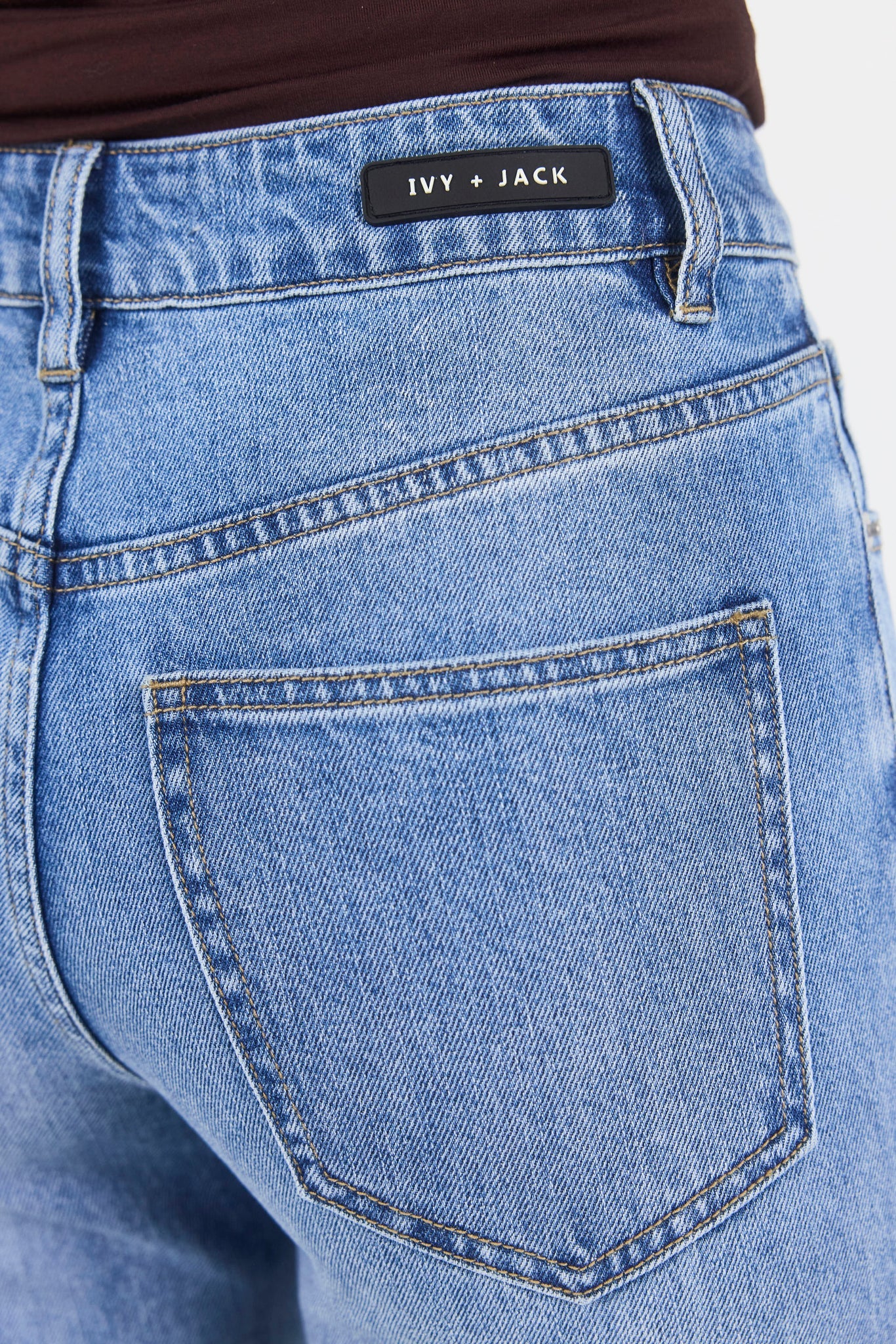 IVY + JACK CATALINE 90S BLUE KICK FLARE CROP JEAN