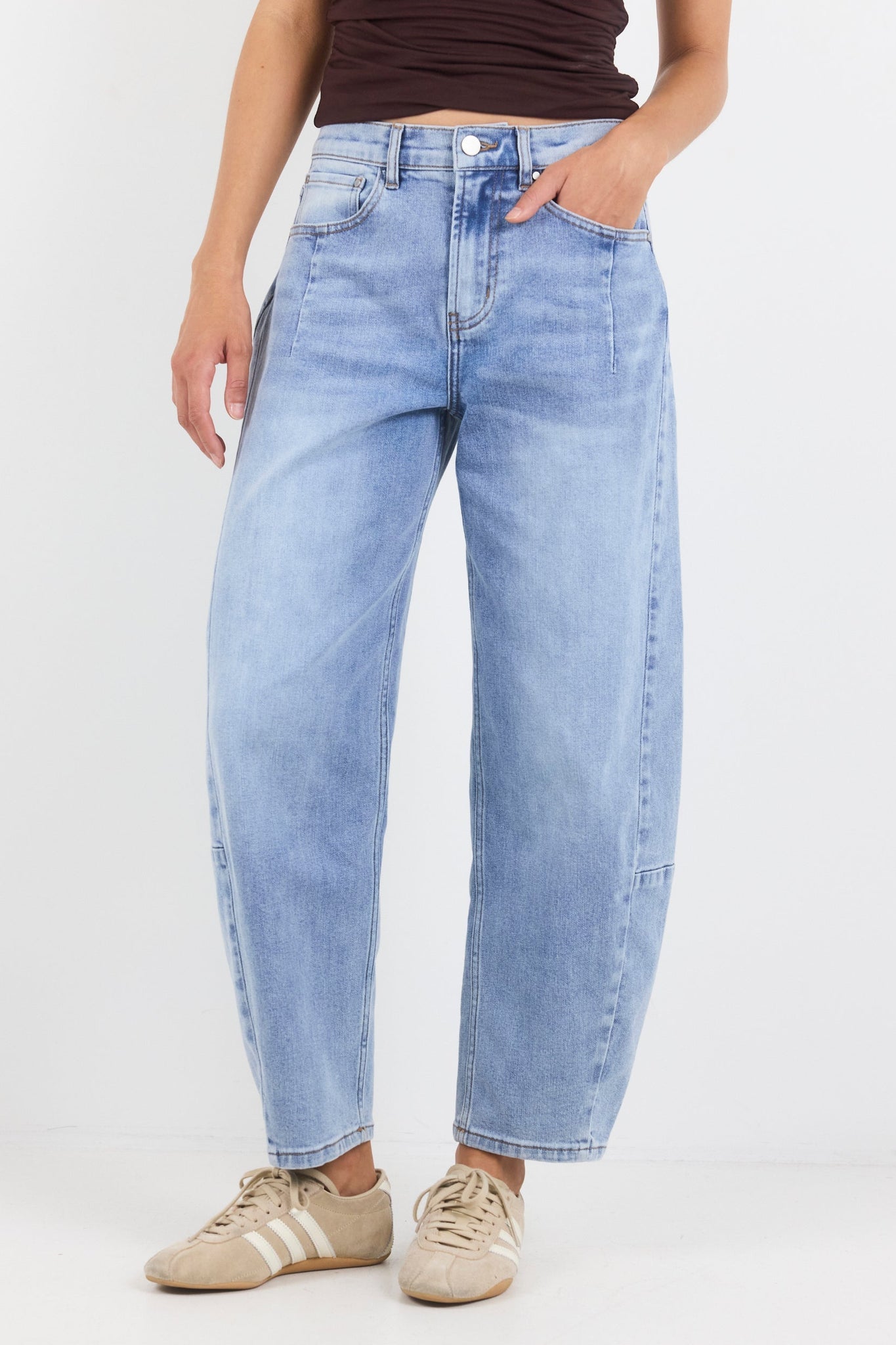 AMONG THE BRAVE GRADUATE LIGHT BLUE STRETCH BARREL JEANS