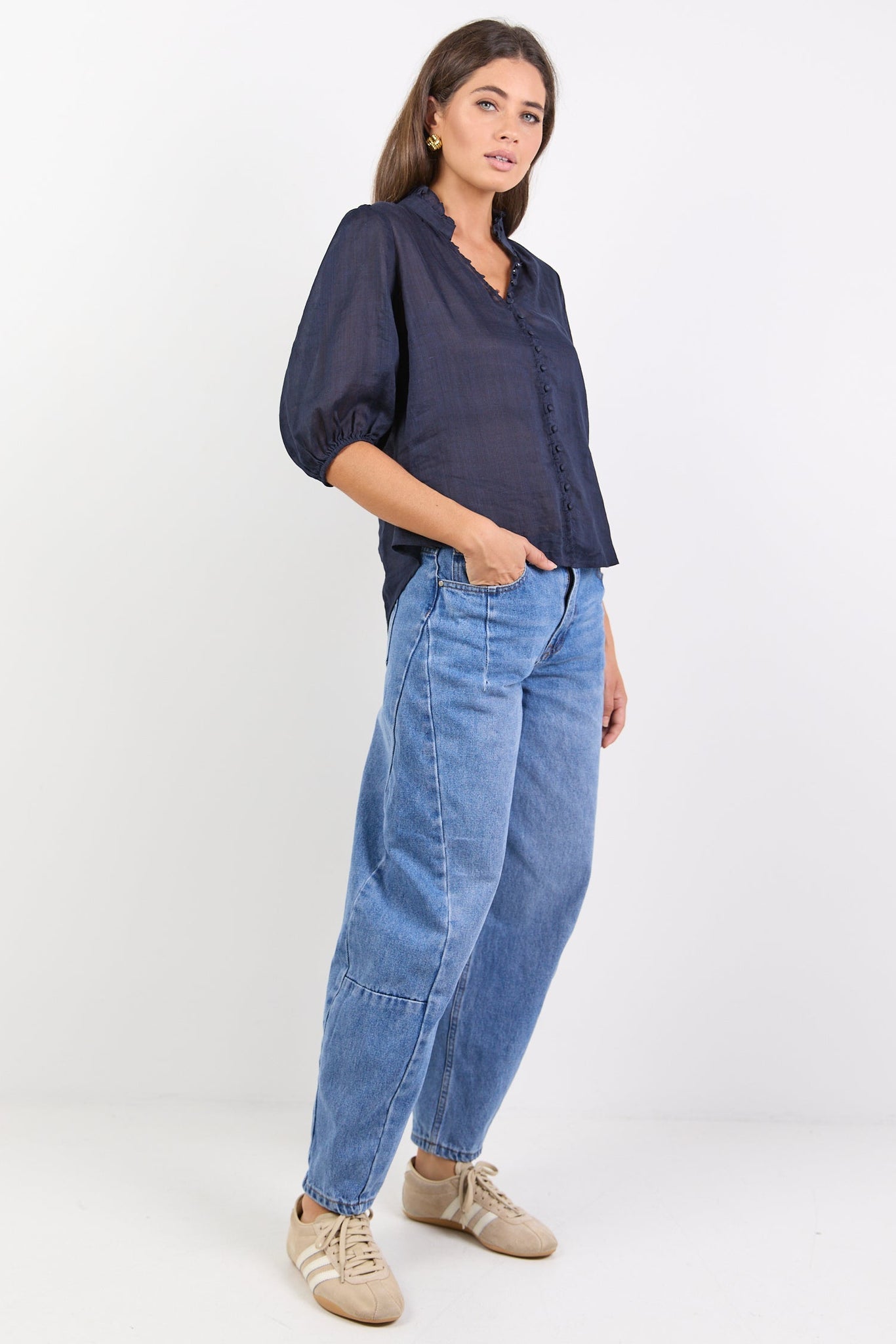 IVY + JACK CONTINUANCE RAMIE HIGH NECK BUTTONED SS TOP