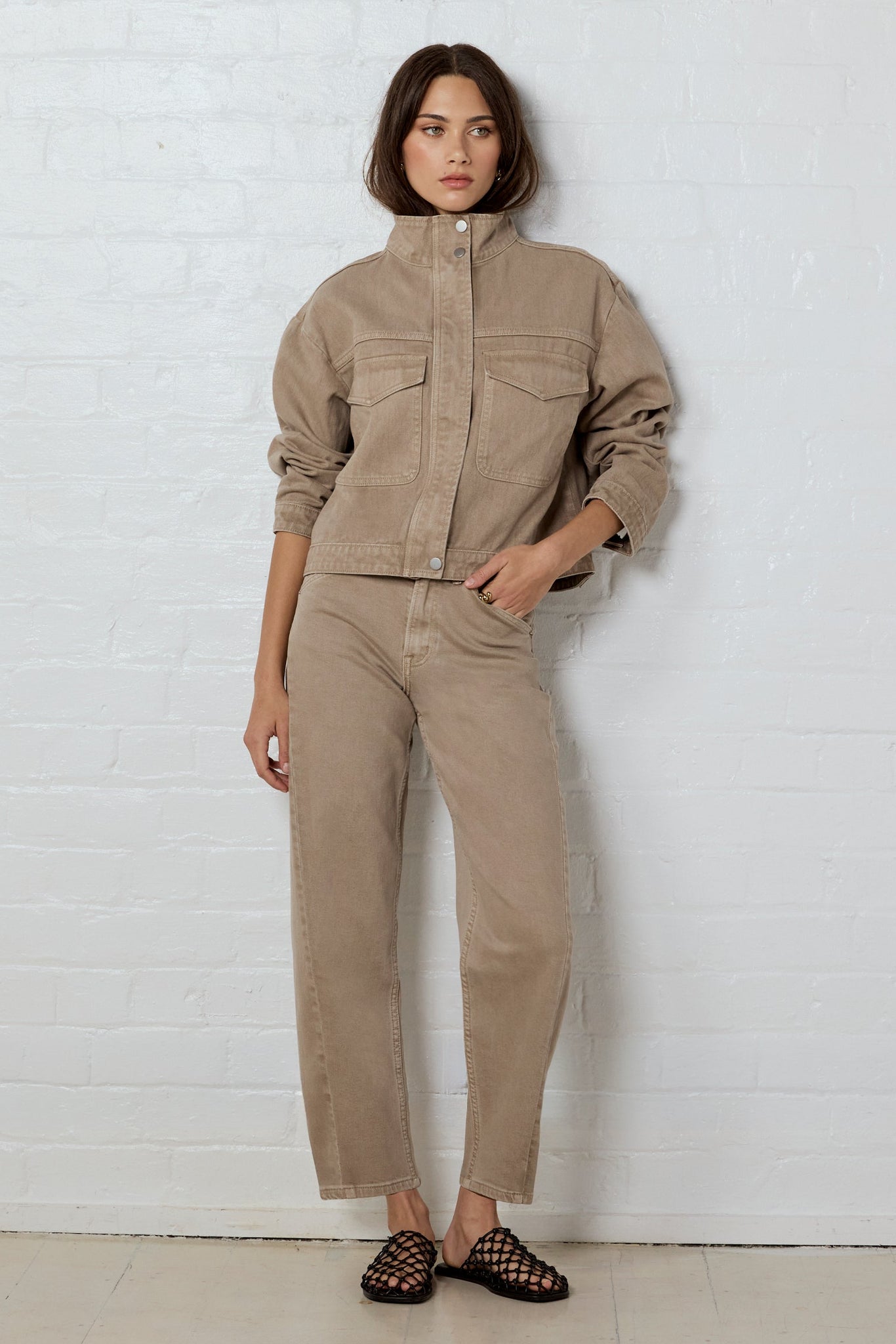 STORIES BE TOLD IDOLISE TAUPE STRETCH SOFT BARREL JEAN
