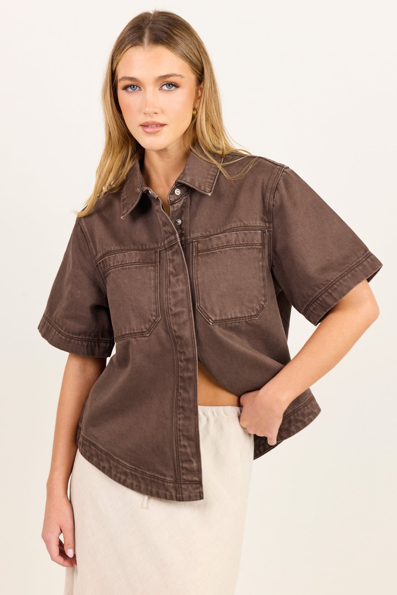 STORIES BE TOLD CRUCIAL DENIM SHORT SLEEVE SHACKET