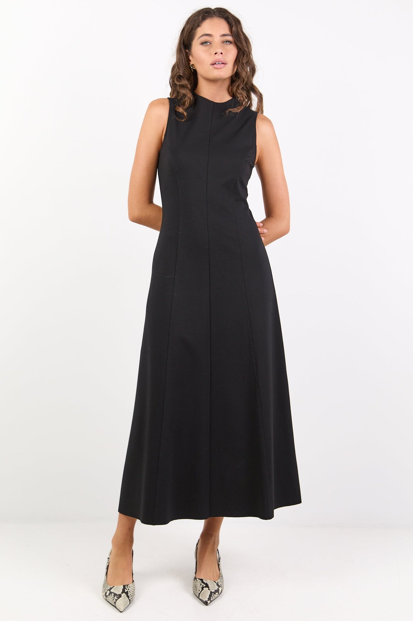 STORIES BE TOLD DEFINE PANELLED SLEEVELESS MAXI DRESS