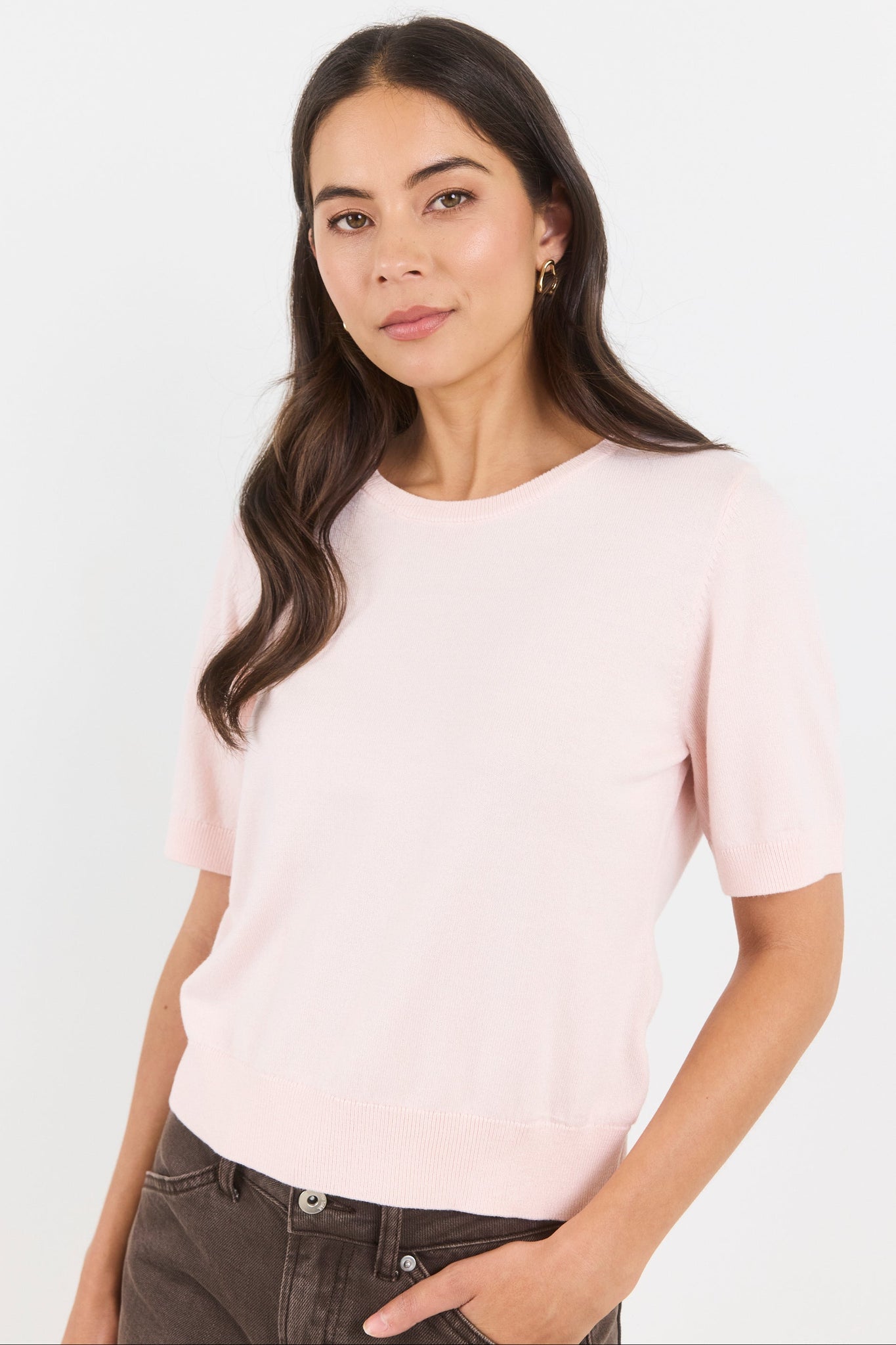 STORIES BE TOLD EDITION CREWNECK CASHEMRE BLEND KNIT TEE