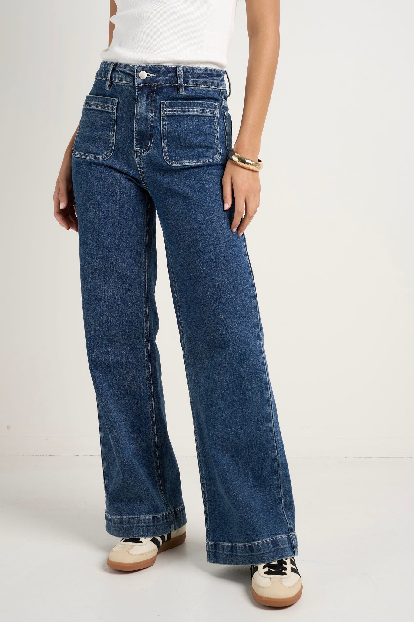 AMONG THE BRAVE ZOEY HIGH RISE WIDE LEG POCKET JEAN