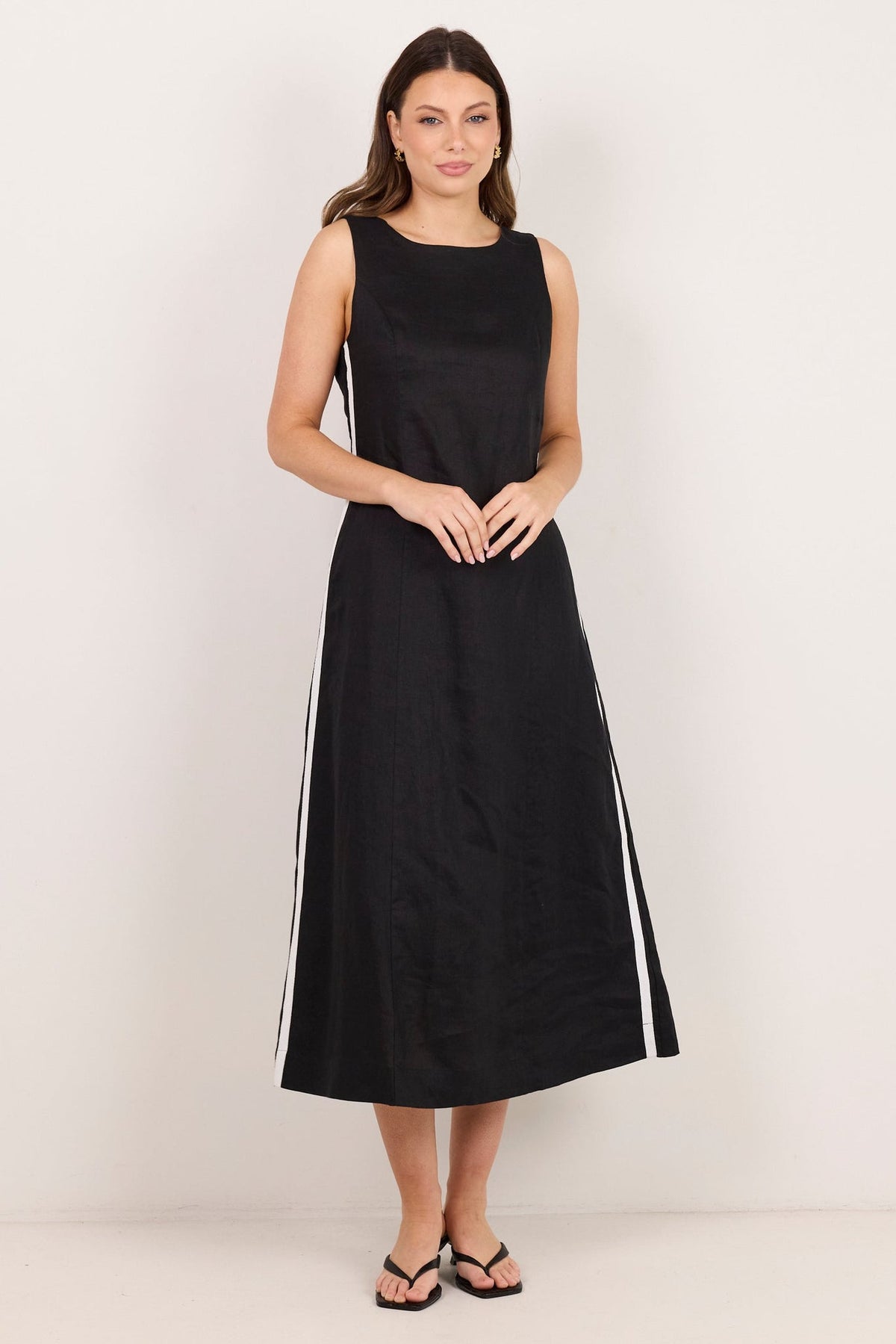 STORIES BE TOLD FUTURE LINEN SLEEVELESS MIDI DRESS
