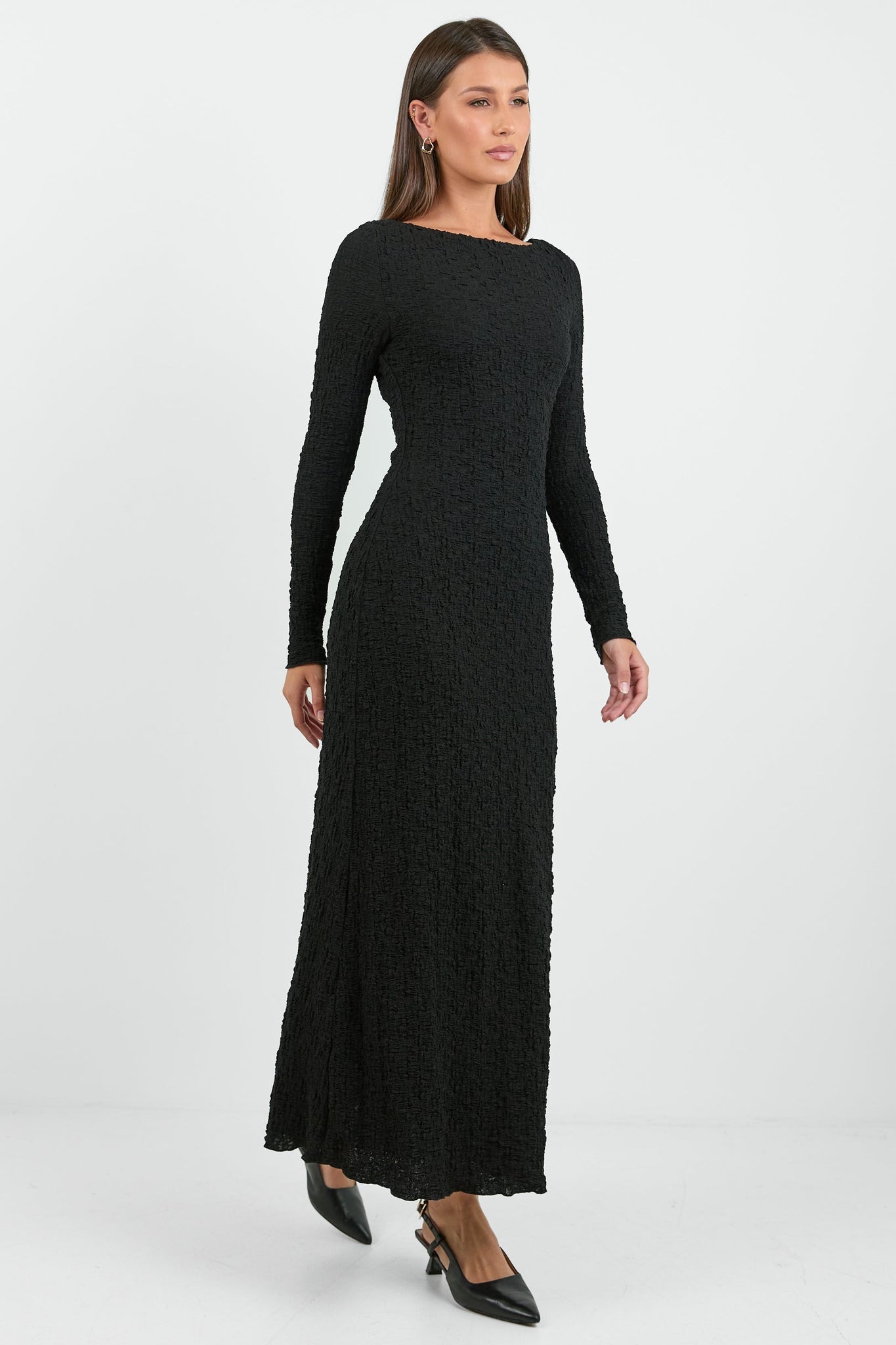 AMONG THE BRAVE HABITAT STRETCH LACE KNIT LONG SLEEVED MAXI DRESS