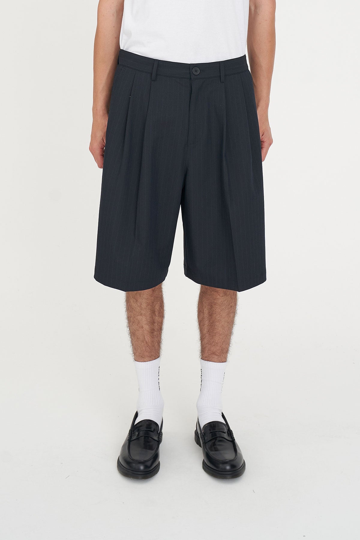 HUFFER PLEATED BAGGY SHORT