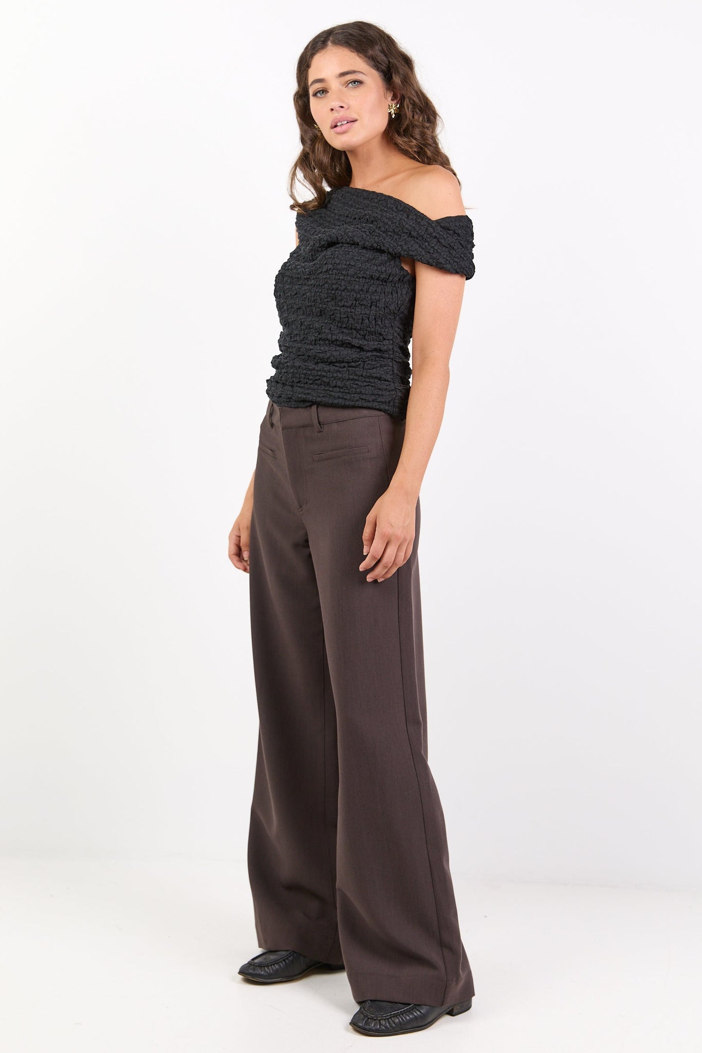 STORIES BE TOLD FIERCE LOW RISE STRETCH LOW RISE STRECH WIDE PANTS