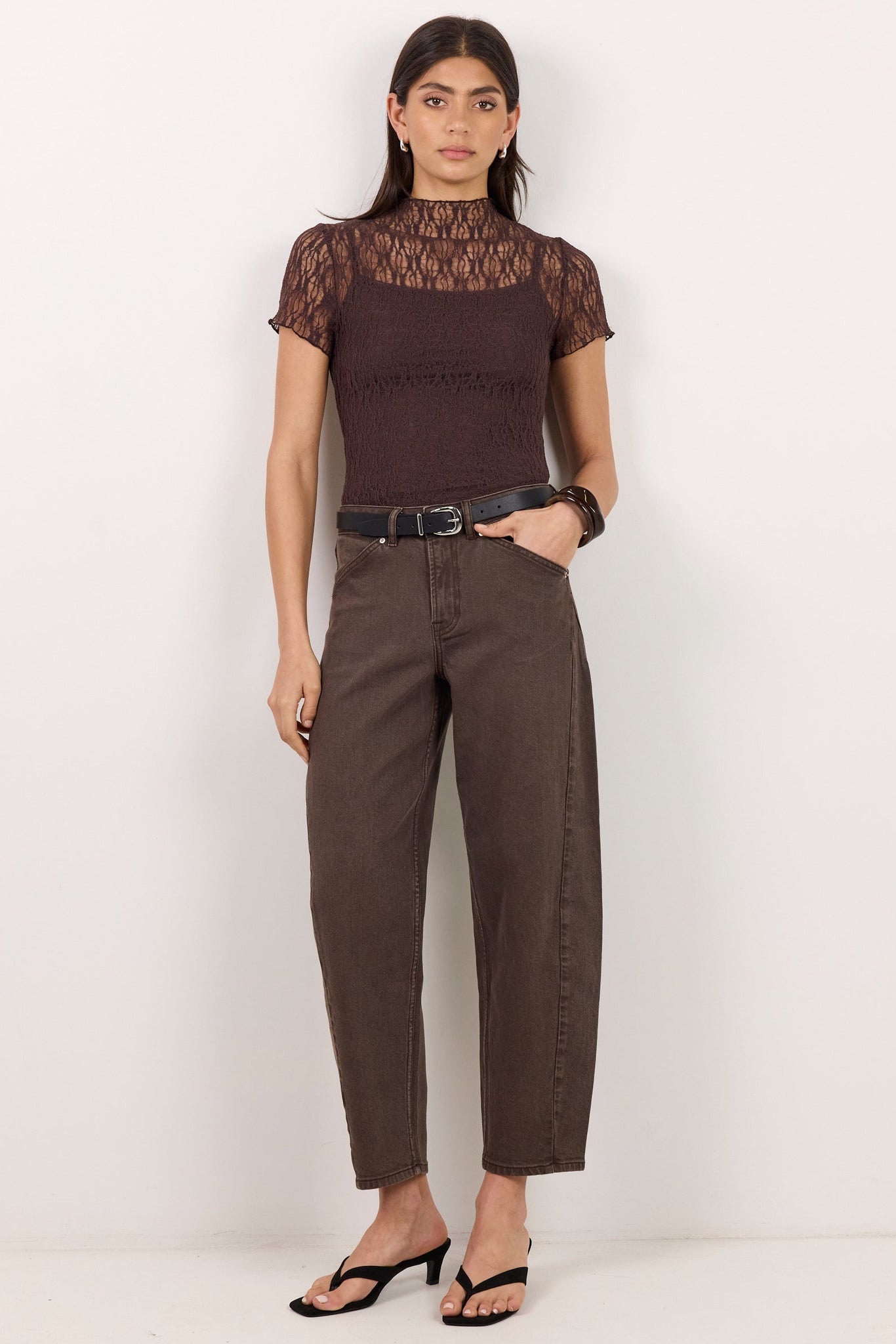 STORIES BE TOLD IDOLISE STRETCH SOFT BARREL JEANS