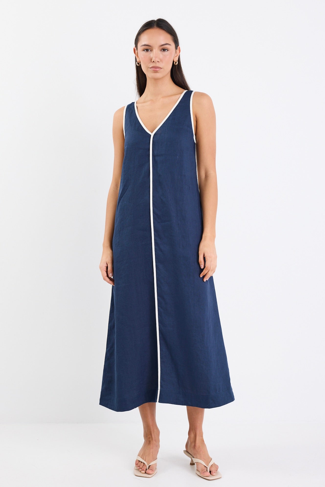 RE:UNION SIESTA NAVY LINEN CONTRAST SLEEVELSS MAXI DRESS
