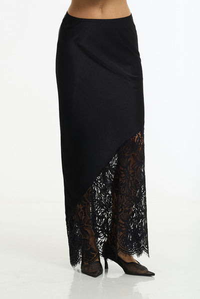 BLAK SOFTLY SPOKEN SKIRT