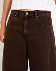 AMONG THE BRAVE VARISTY FOWARD SEAM BARREL JEANS