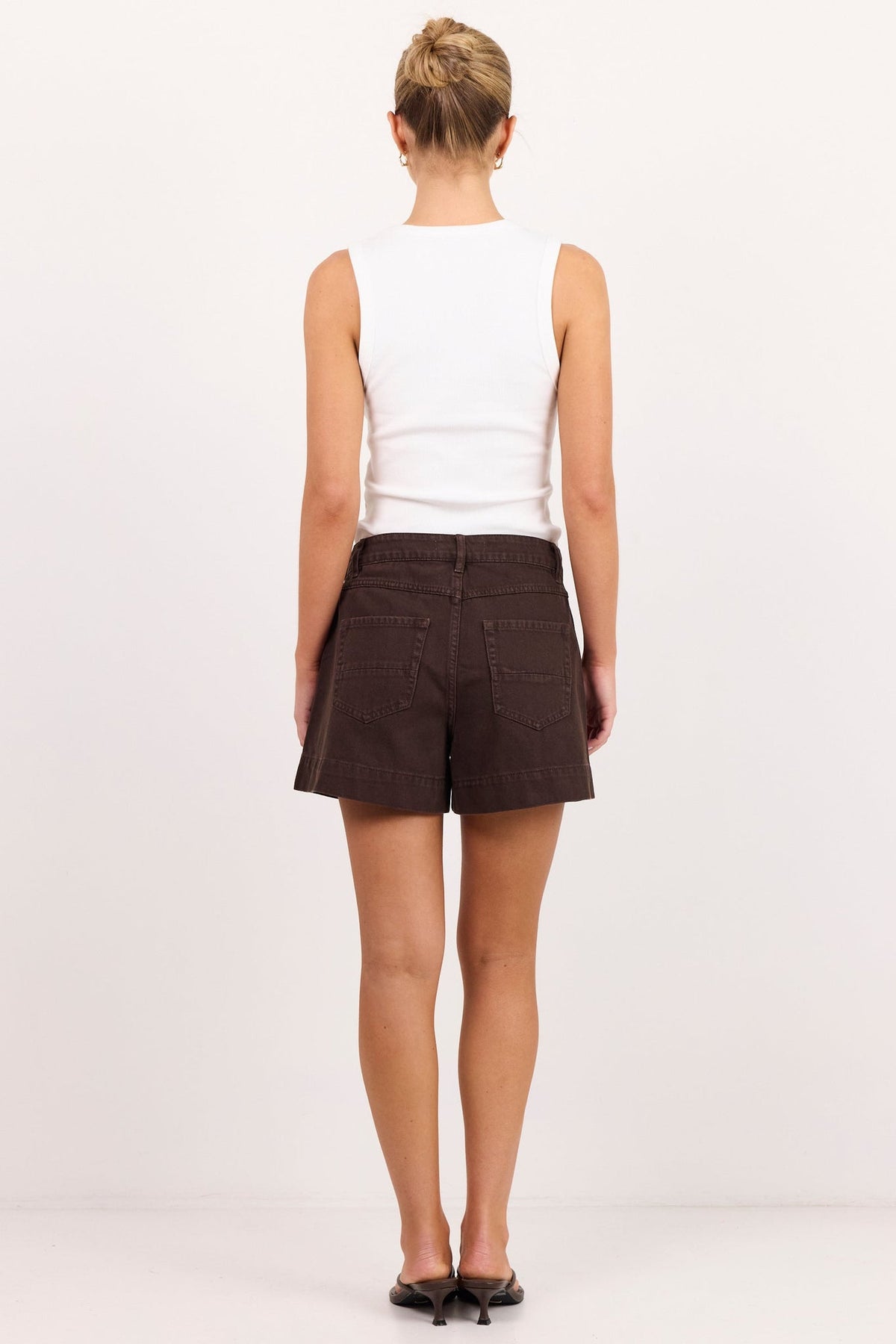 IVY + JACK KINDLY POCKET FRONT DENIM SHORT