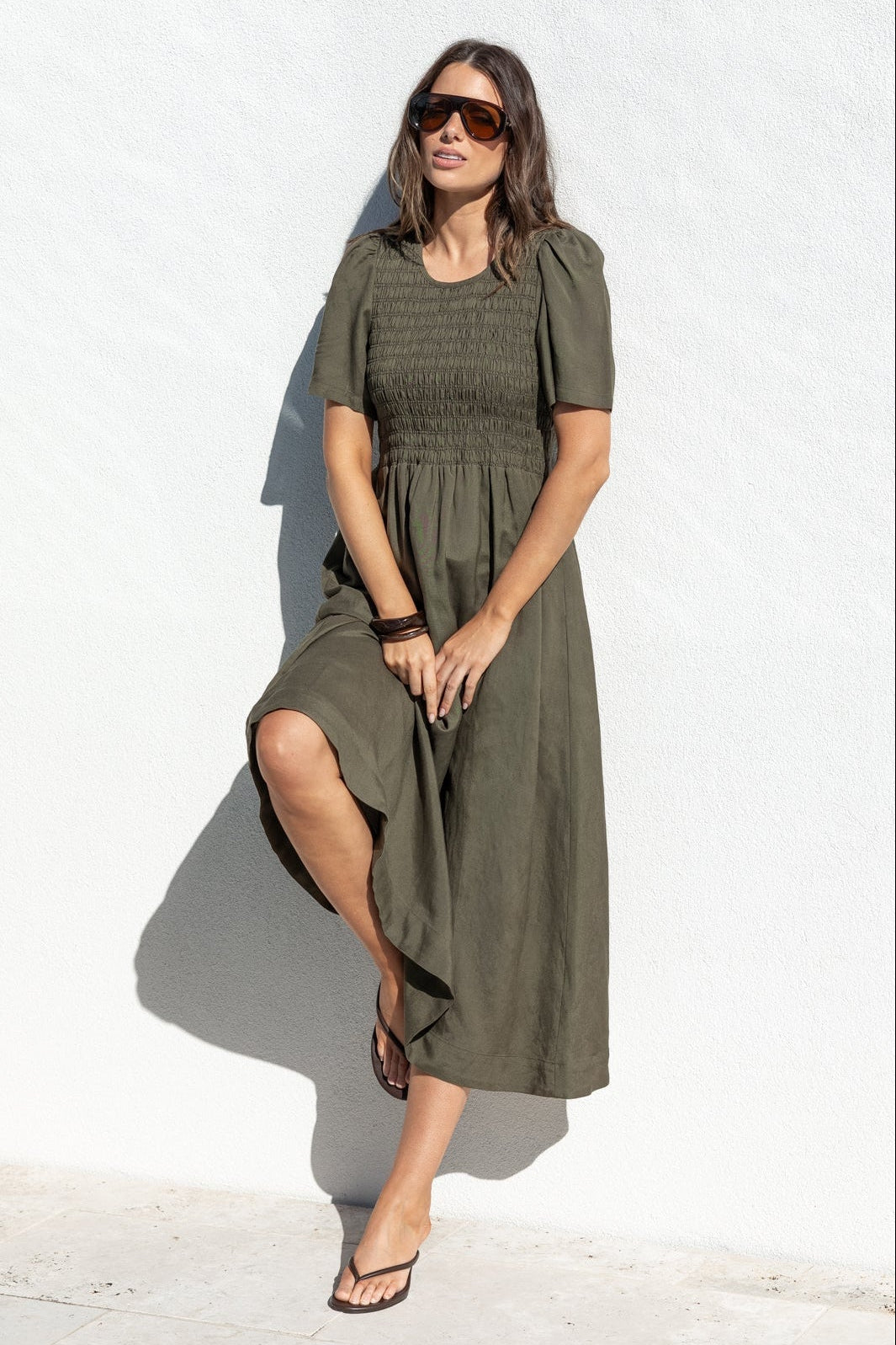RE:UNION WREN SS SHIRRED BODICE MIDI DRESS
