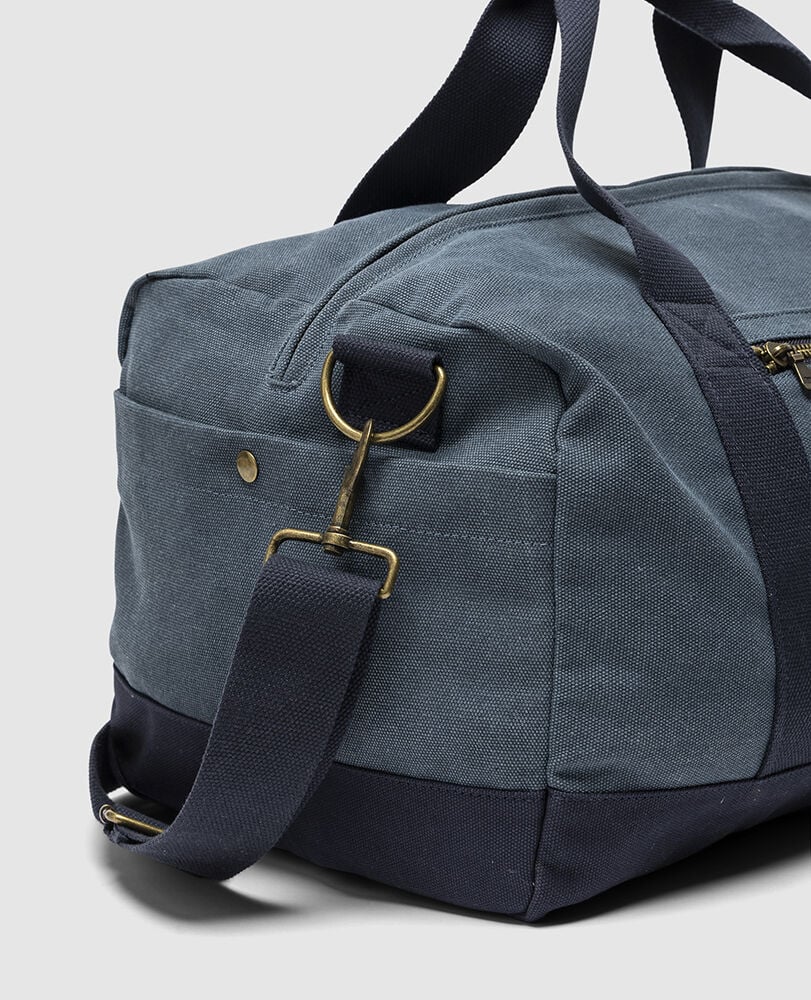 RODD &amp; GUNN FOXTON DUFFLE BAG