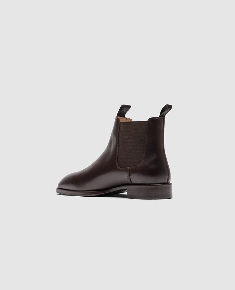 RODD &amp; GUNN FARMLANDS CHELSEA BOOT