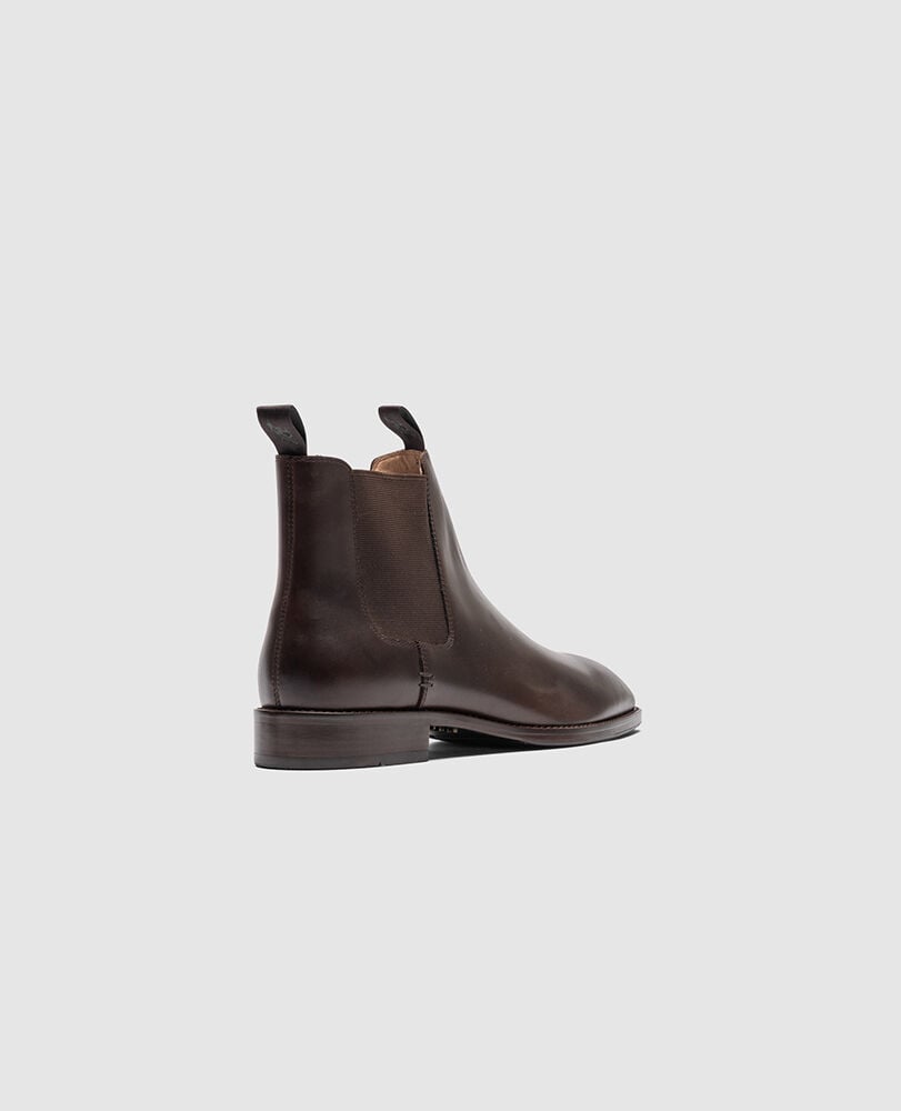 RODD &amp; GUNN FARMLANDS CHELSEA BOOT