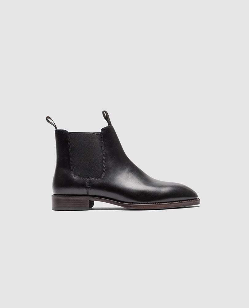 RODD &amp; GUNN FARMLANDS CHELSEA BOOT