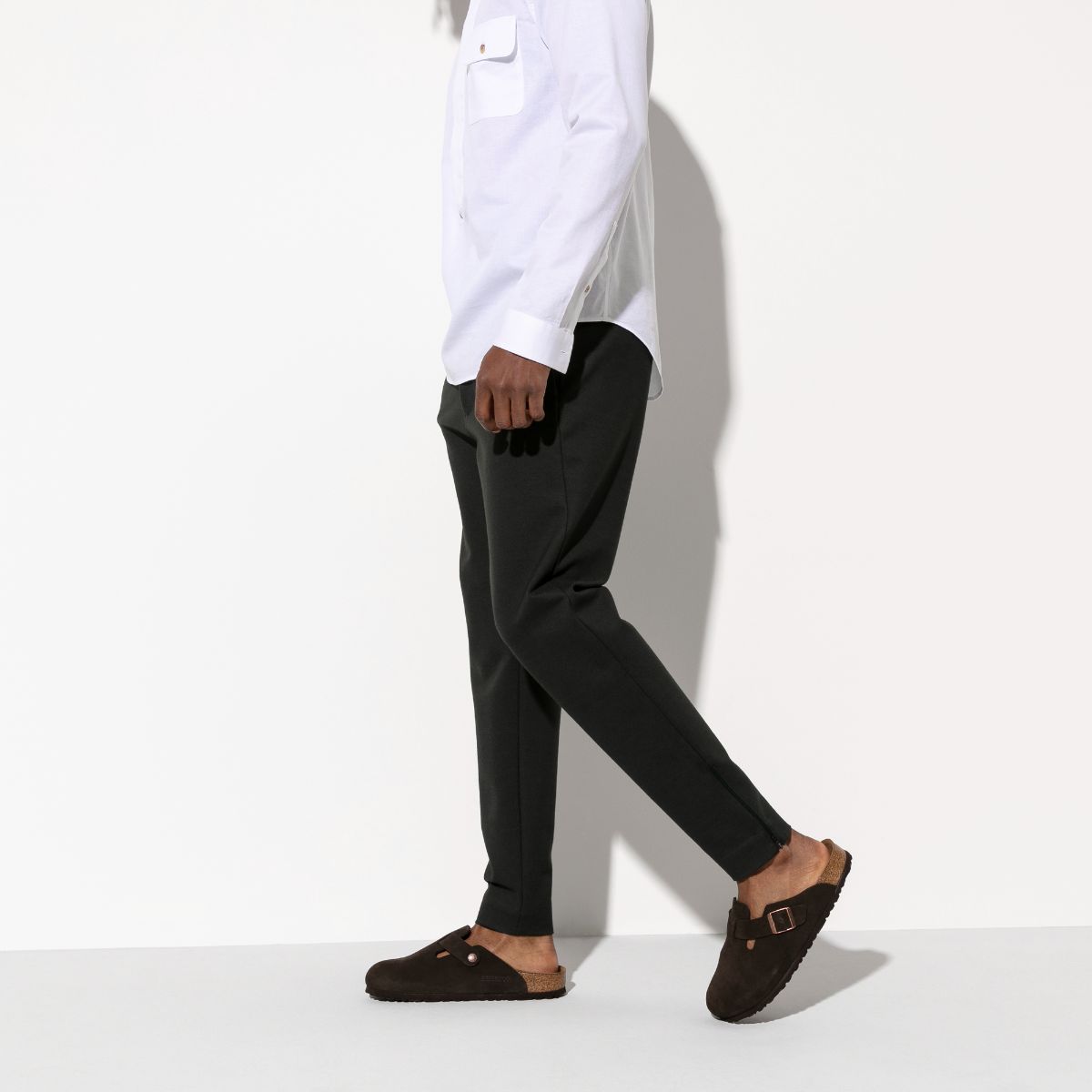 BIRKENSTOCK BOSTON SOFT FOOTBED SUEDE LEATHER - REGULAR - MOCHA