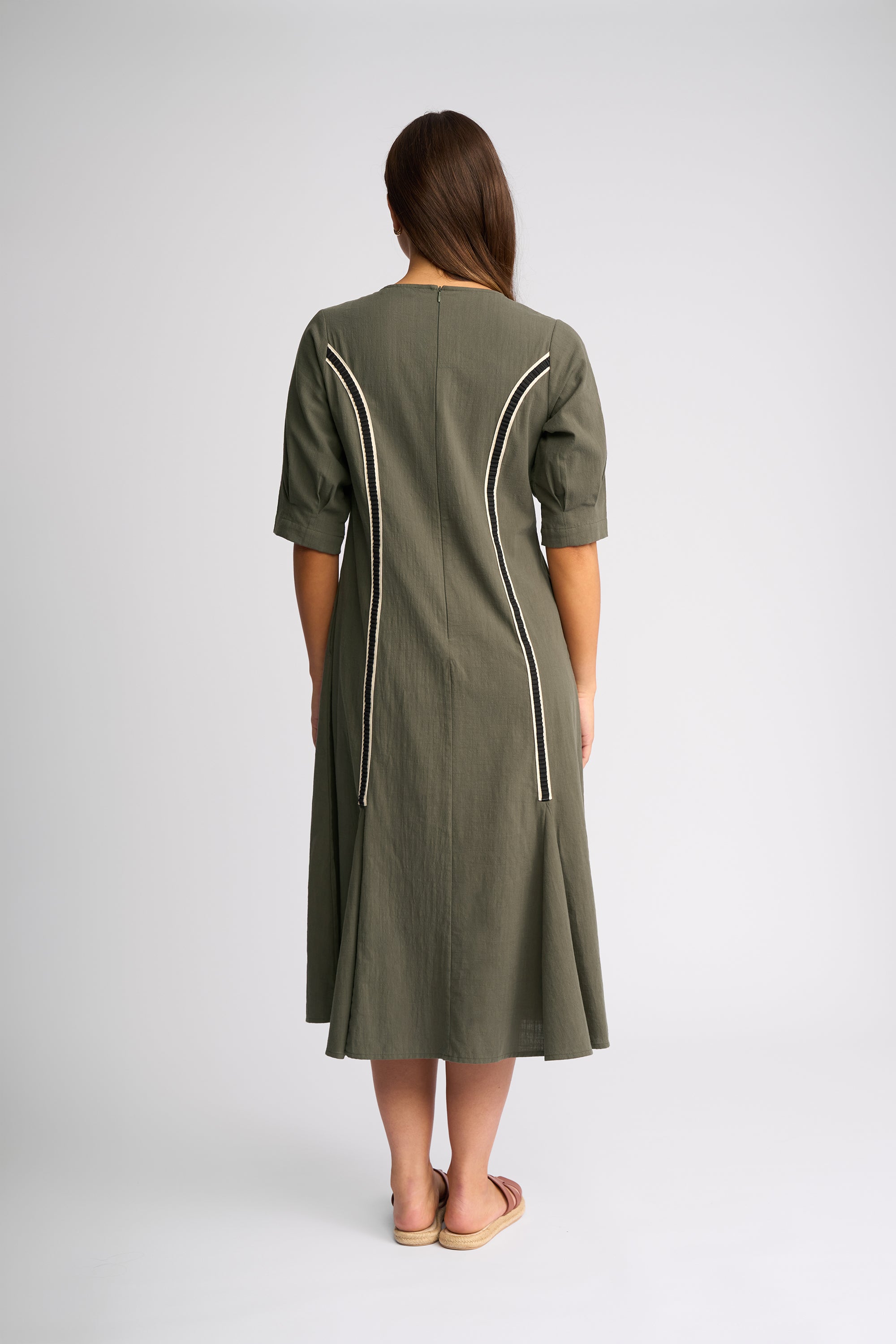 KNEWE HUNT DRESS