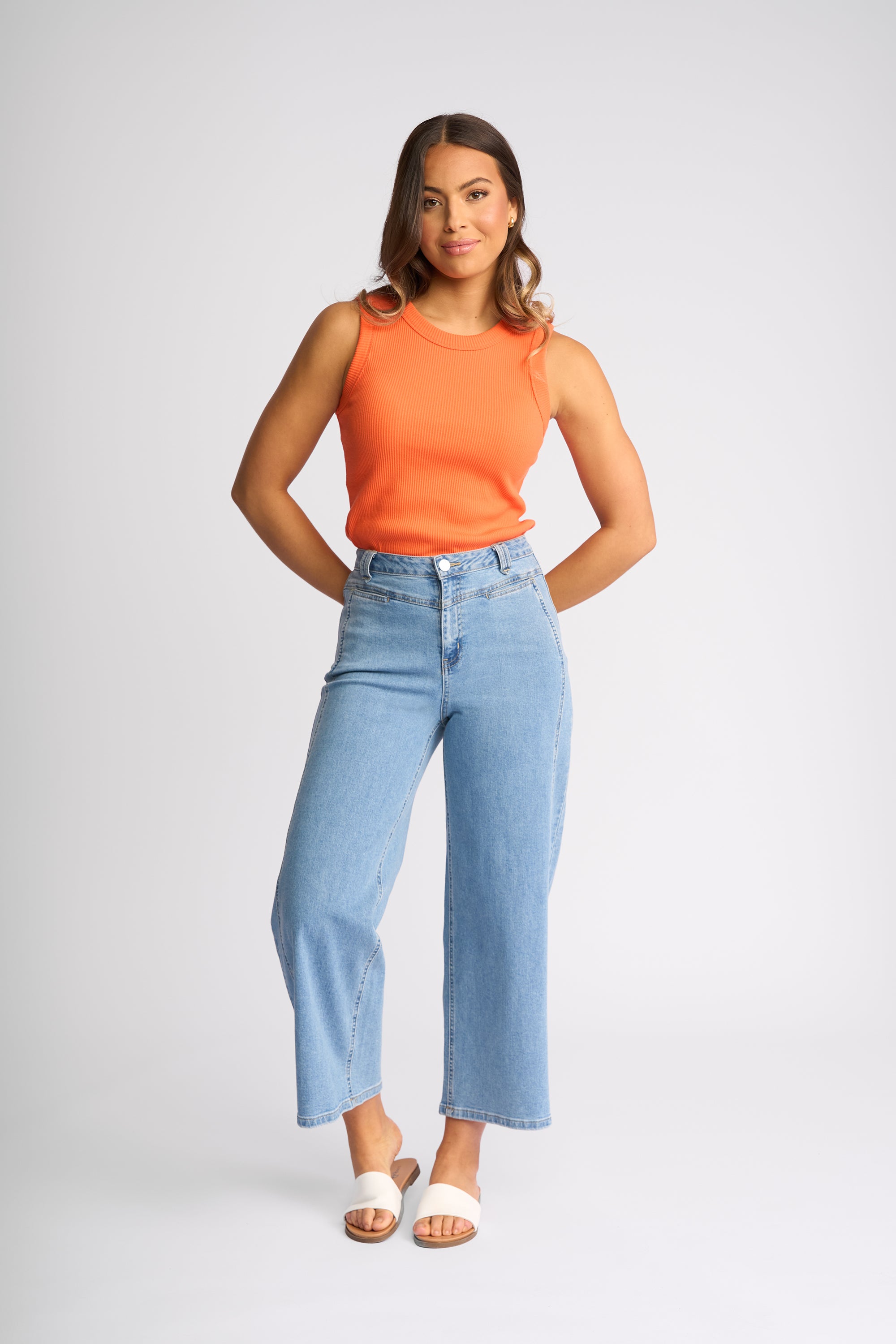 KNEWE INDEX WIDE LEG ANKLE GRAZER JEAN