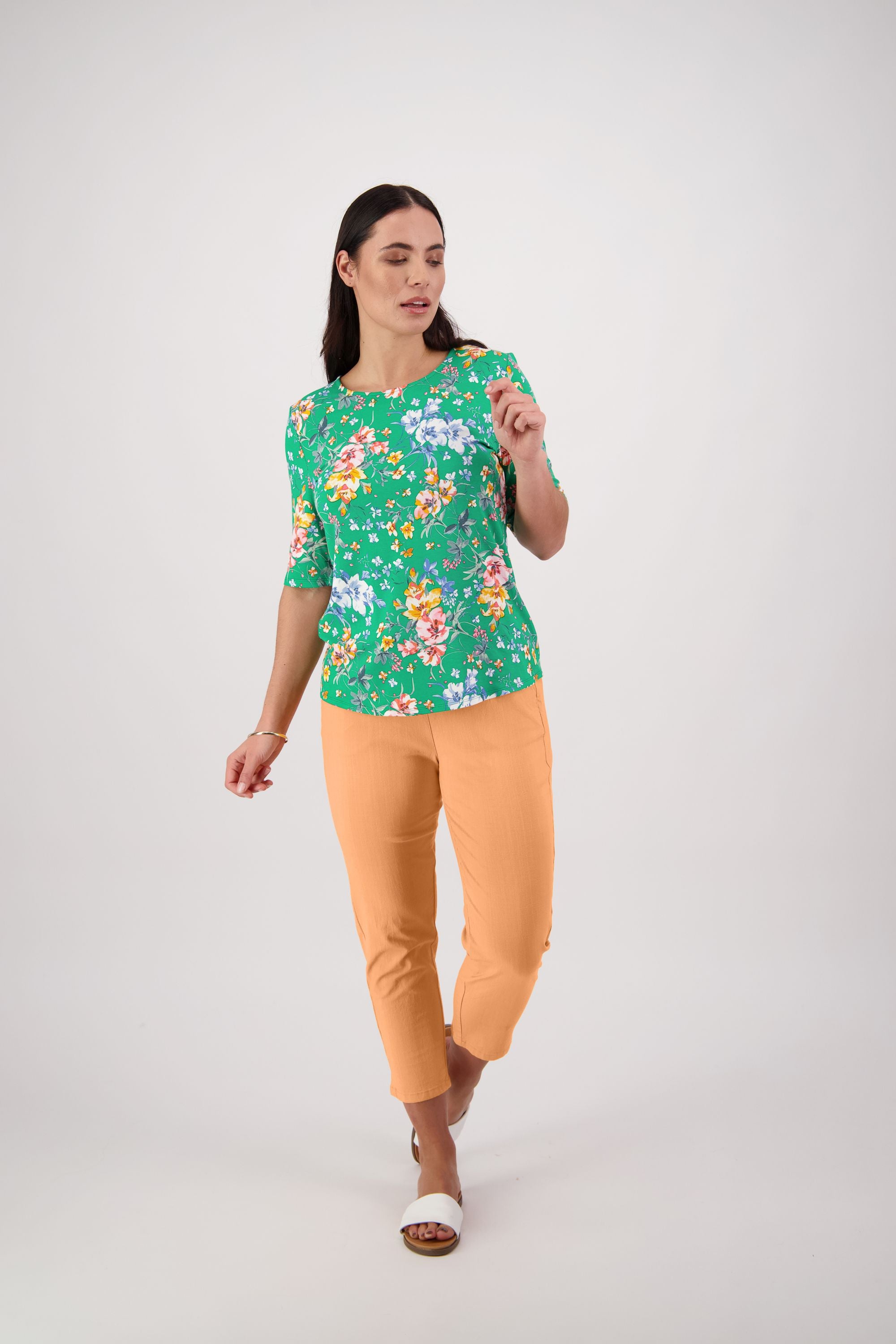 VASSSALLI ELBOW LENGTH ROUND NECK KNIT TOP