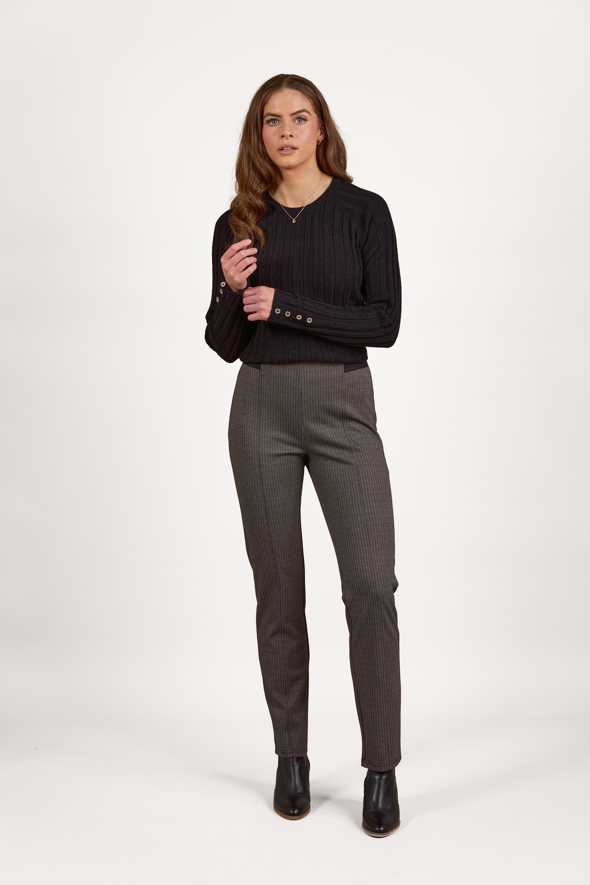 VASSALLI SLIM LEG FULL LENGTH PULL ON