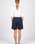 VASSALLI WIDE LEG ABOVE KNEE SHORT WITH PLEAT DETAIL