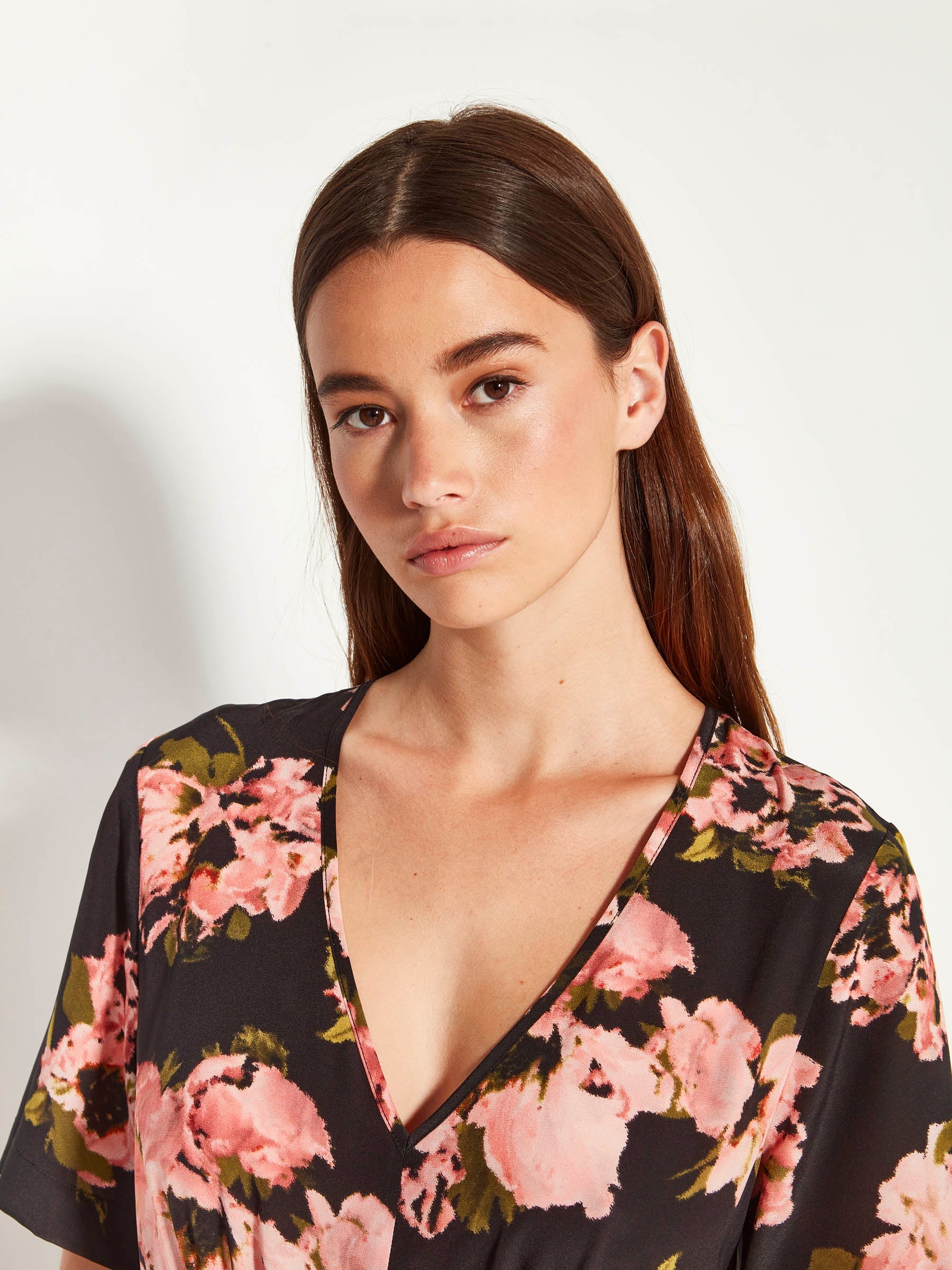 JULIETTE HOGAN SAWYER DRESS ( RUFFLED TULIPS )