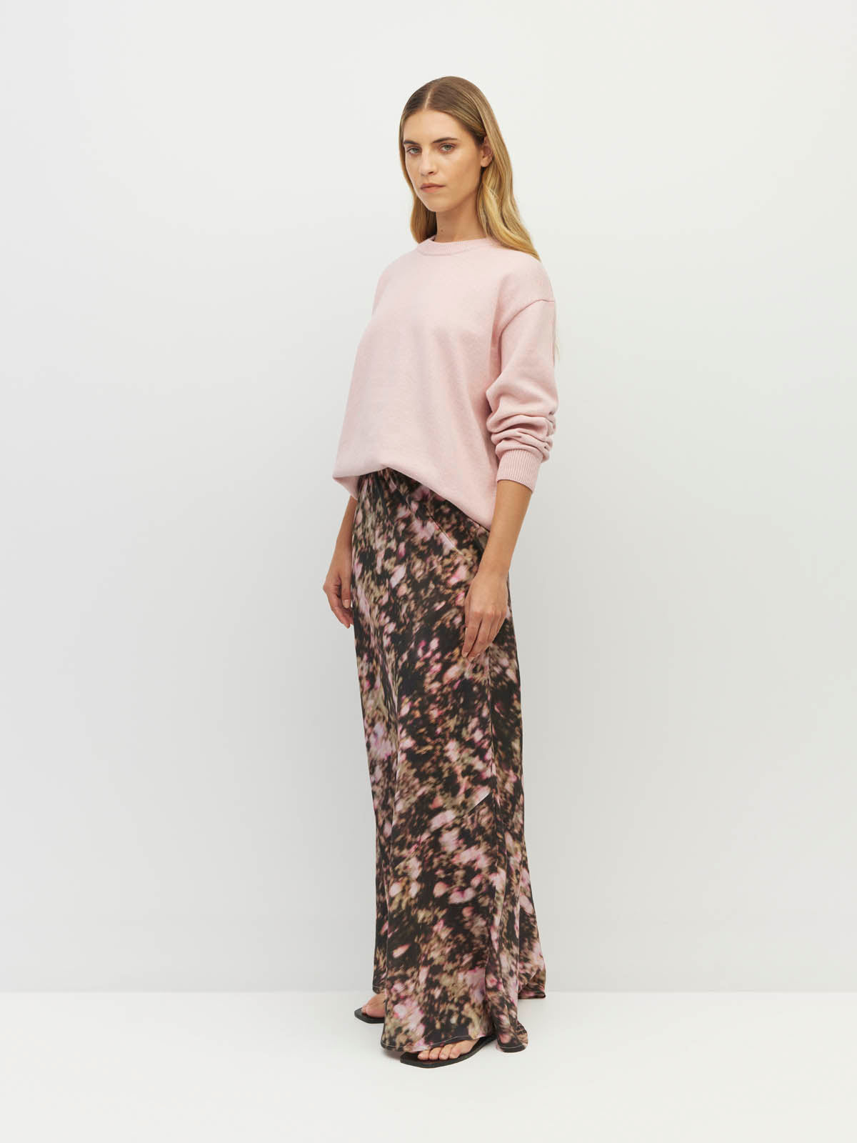 JULIETTE HOGAN ARIELLE SKIRT ( BLUSH PETALS SILK )
