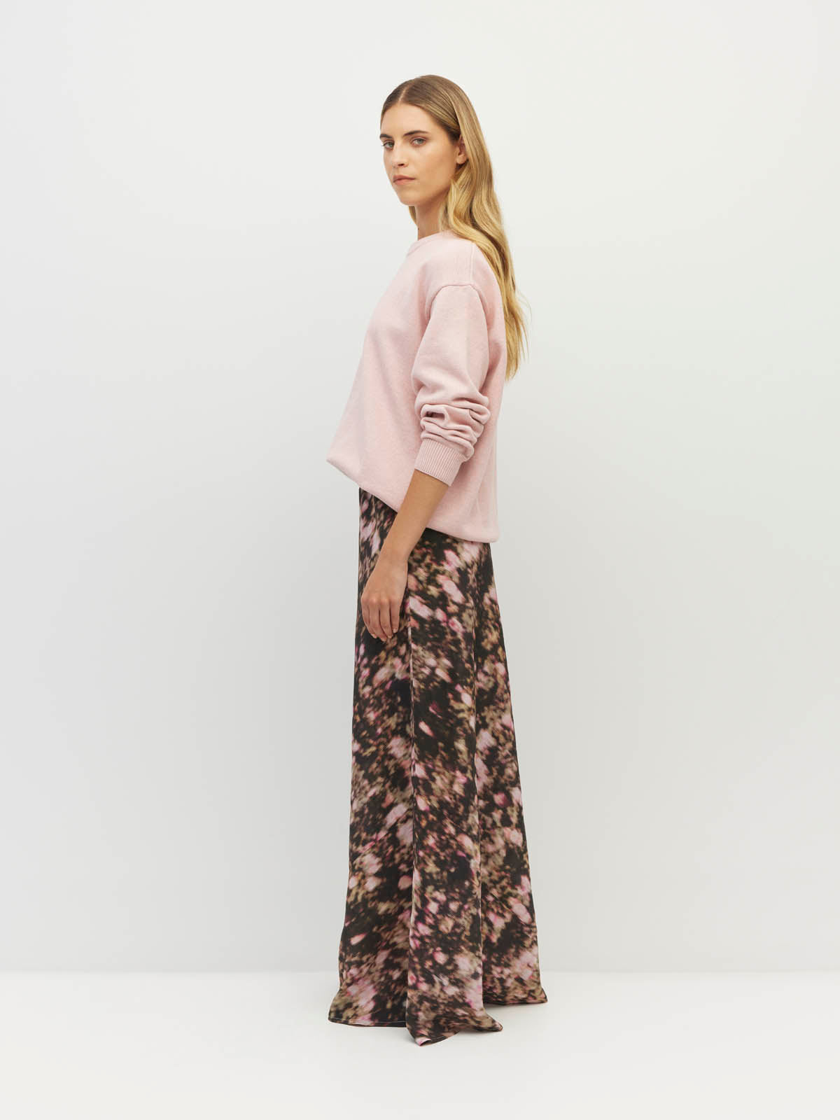 JULIETTE HOGAN ARIELLE SKIRT ( BLUSH PETALS SILK )